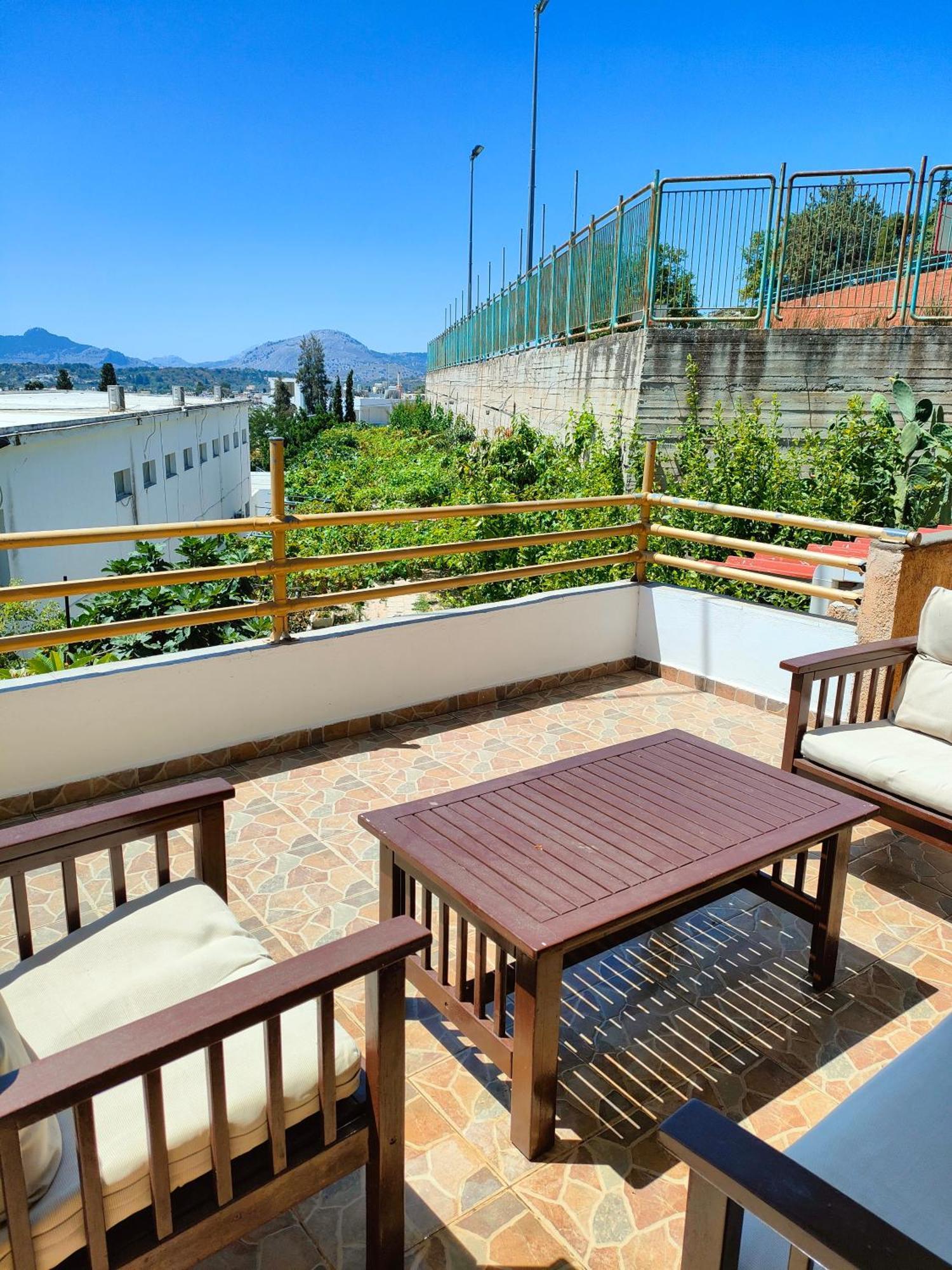 Sky-line Apartment